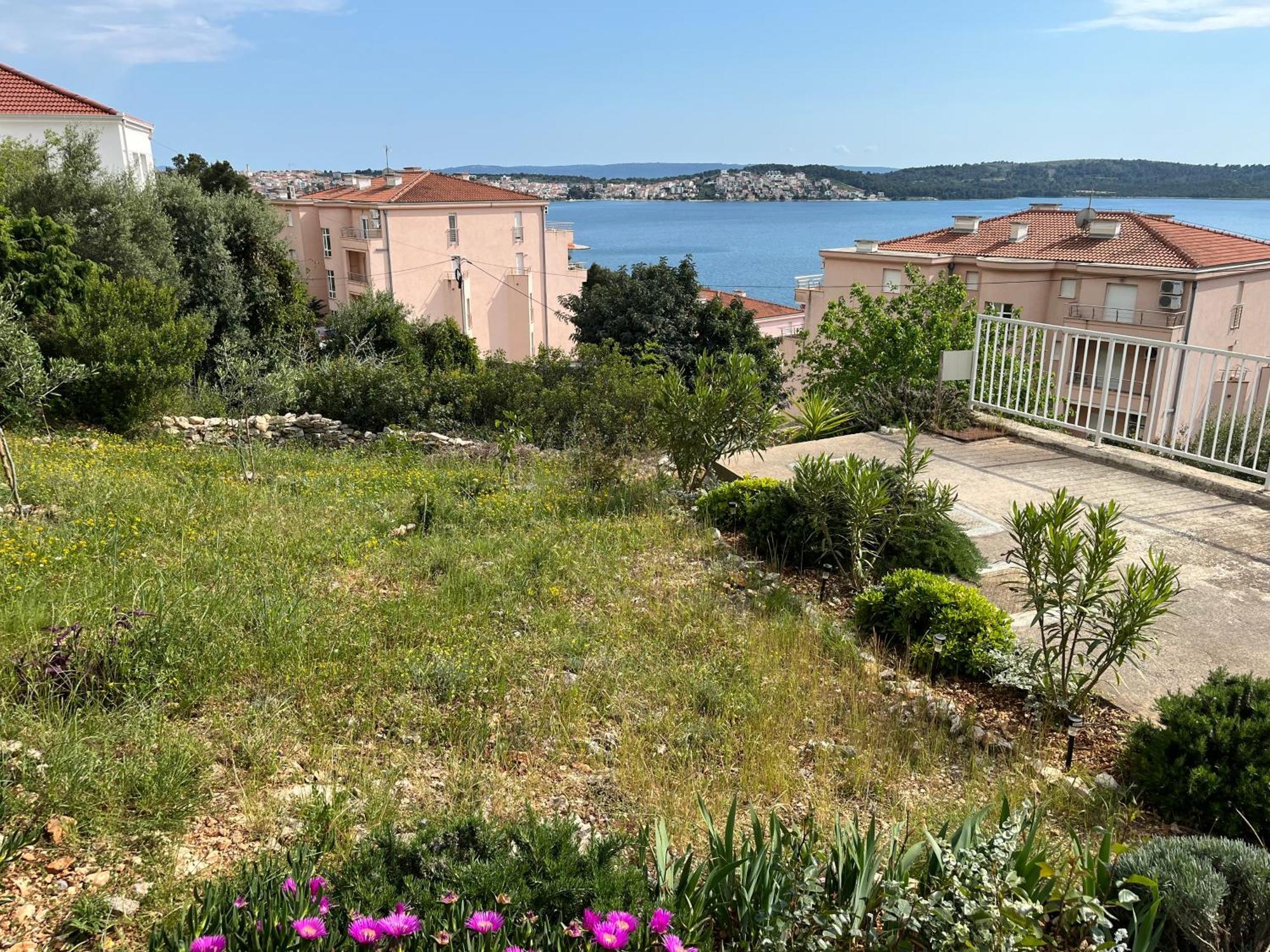 Appartement Mikola With Sea View *
